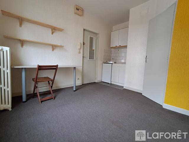 Location Appartement 1 pièce 11.74 m2 Reims