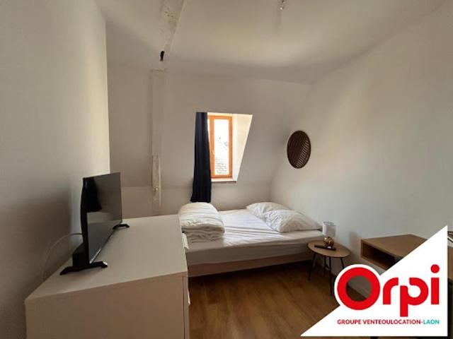 Location Appartement 1 pièce 11.8 m2 Laon