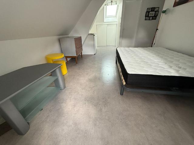 Location Appartement 1 pièce 11m²