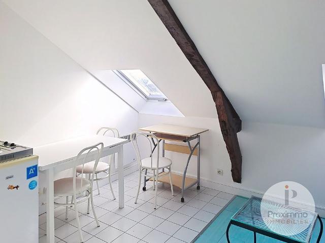 Location Appartement 1 pièce 11m²