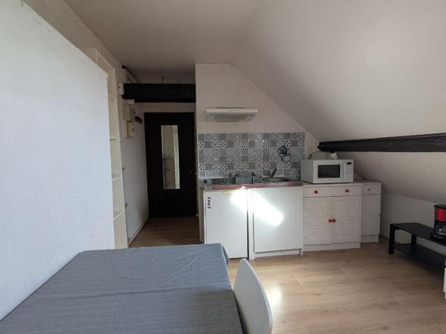 Location Appartement 1 pièce 11m²