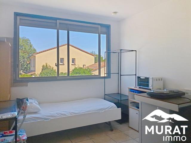 Location Appartement 1 pièce 11m² CLERMONT FERRAND 63000