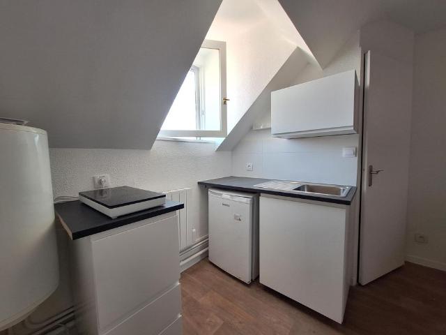 Location Appartement 1 pièce 11m² DIJON 21000