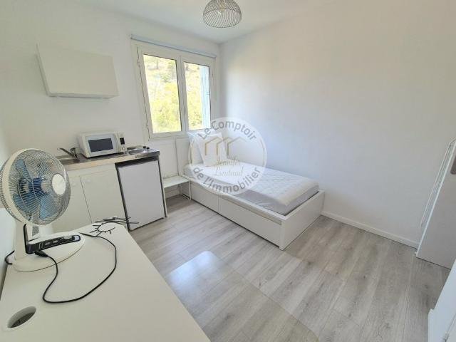 Location Appartement 1 pièce 11m² MARSEILLE 9ème