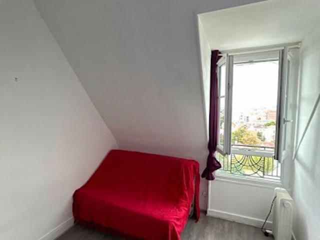 Location Appartement 1 pièce 12 m2 Asnieres sur seine