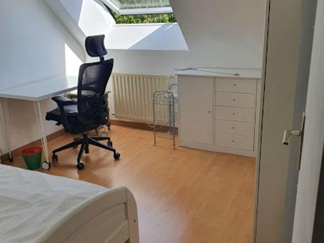 Location Appartement 1 pièce 12 m2 Bruz