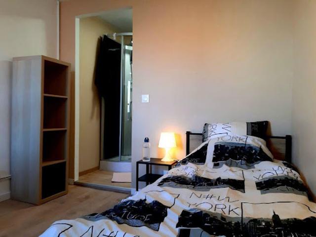 Location Appartement 1 pièce 12 m2 Tourcoing