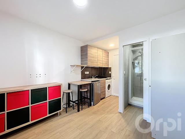 Location Appartement 1 pièce 12.17 m2 La Varenne Saint Hilaire