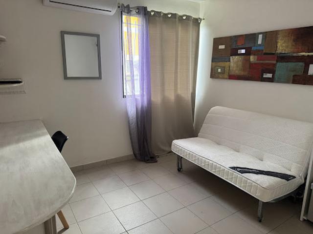 Location Appartement 1 pièce 12.5 m2 Schoelcher