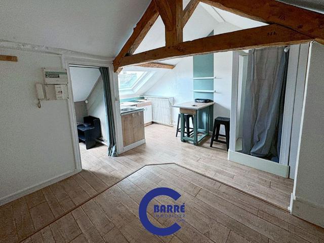 Location Appartement 1 pièce 12m²