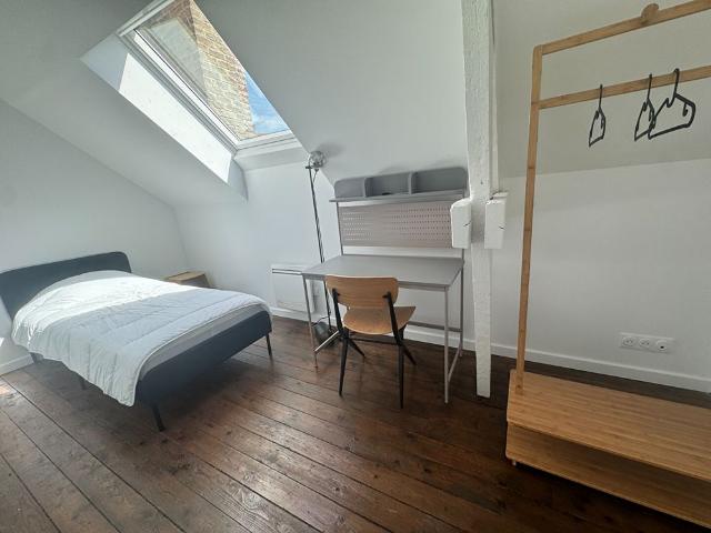 Location Appartement 1 pièce 12m²