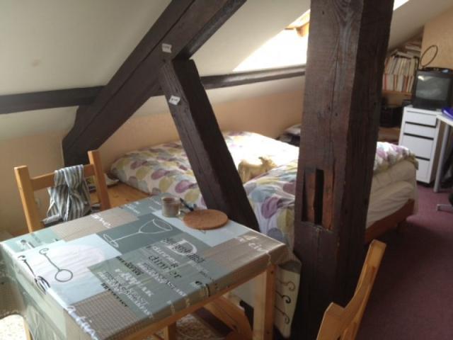 Location Appartement 1 pièce 12m²