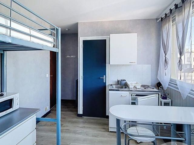 Location Appartement 1 pièce 12m² CLERMONT FERRAND 63000