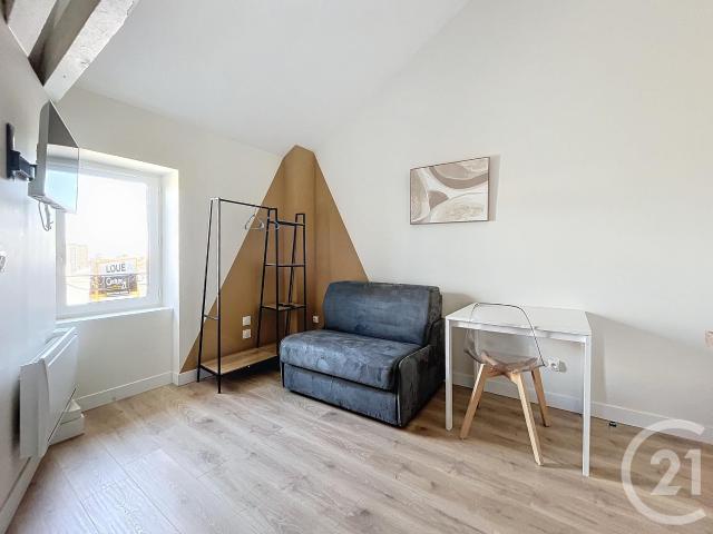 Location Appartement 1 pièce 12m² CLERMONT FERRAND 63000
