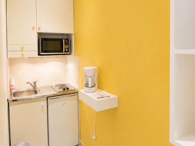 Location Appartement 1 pièce 12m² REIMS 51100