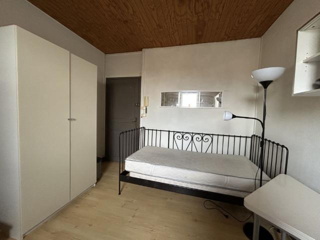 Location Appartement 1 pièce 12m² REIMS 51100