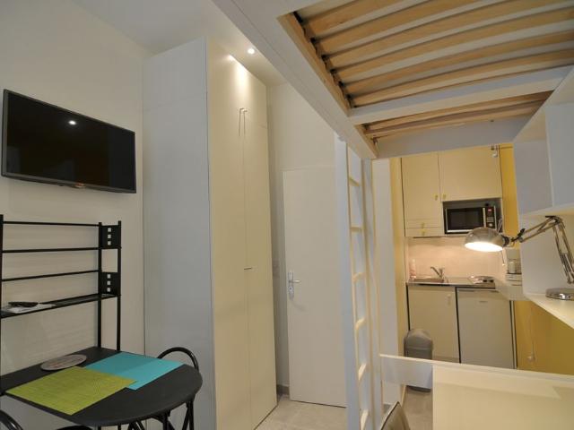 Location Appartement 1 pièce 12m² REIMS 51100