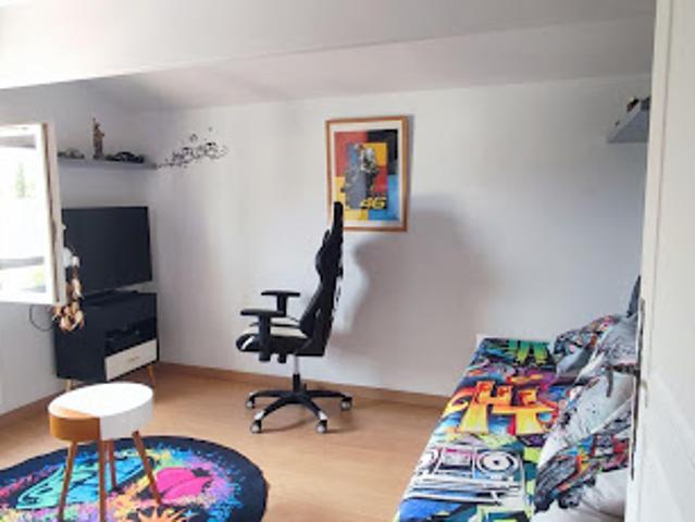 Location Appartement 1 pièce 13 m2 Marseille 13ème