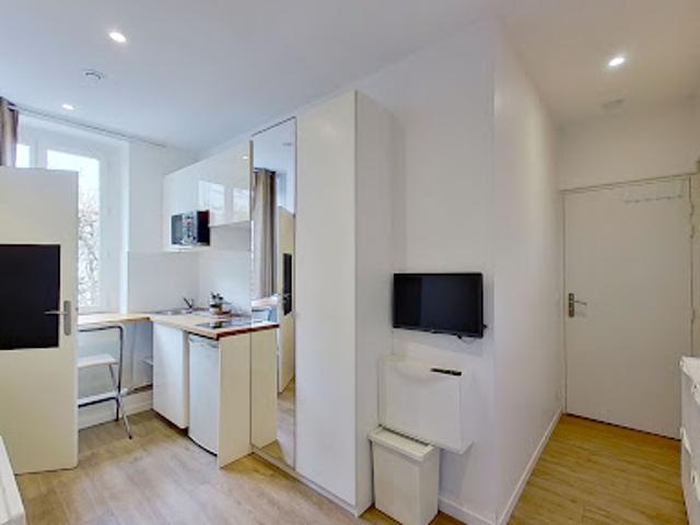 Location Appartement 1 pièce 13 m2 Issy les Moulineaux