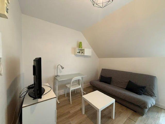 Location Appartement 1 pièce 13.32 m2 Tours