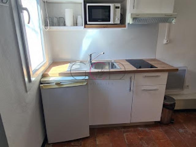 Location Appartement 1 pièce 13.44 m2 Aix en Provence