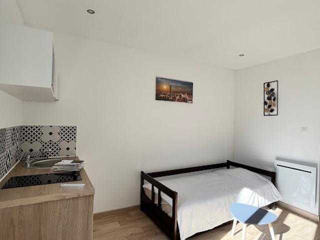 Location Appartement 1 pièce 13.89 m2 Pontivy