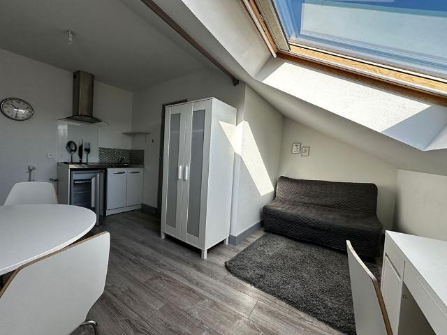 Location Appartement 1 pièce 13m²