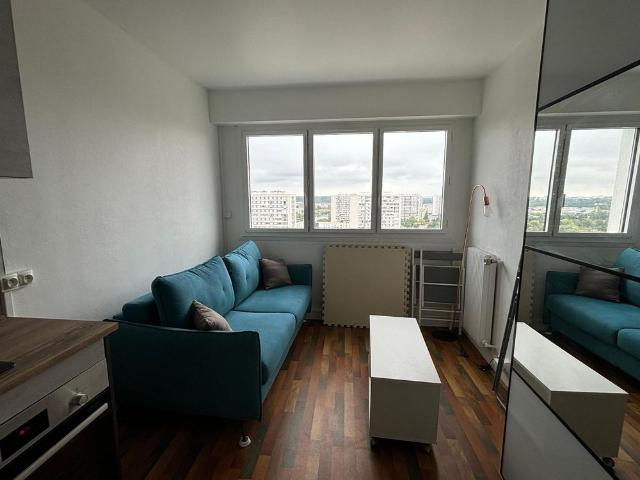 Location Appartement 1 pièce 13m² TOURS 37000