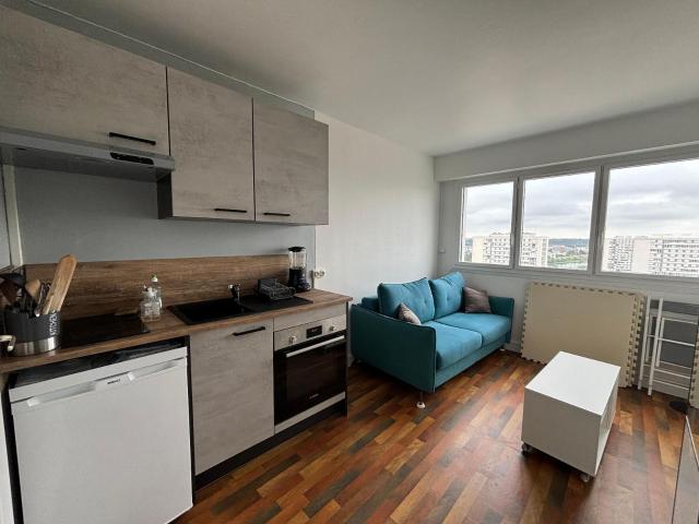 Location Appartement 1 pièce 13m² TOURS 37000