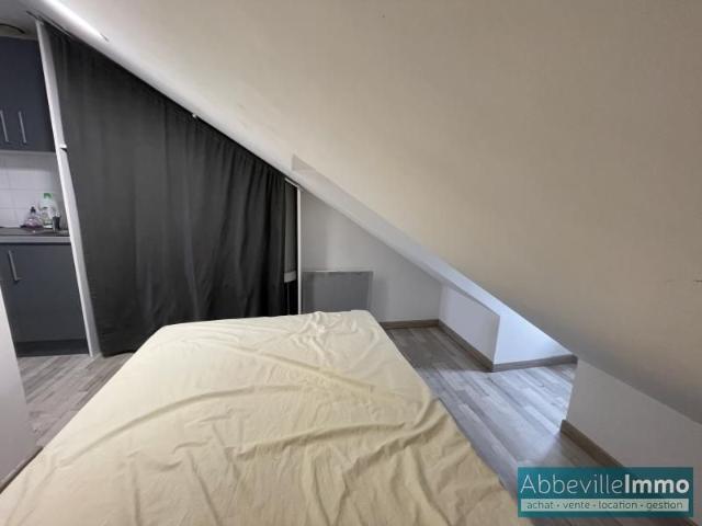 Location Appartement 1 pièce 13m² ABBEVILLE 80100