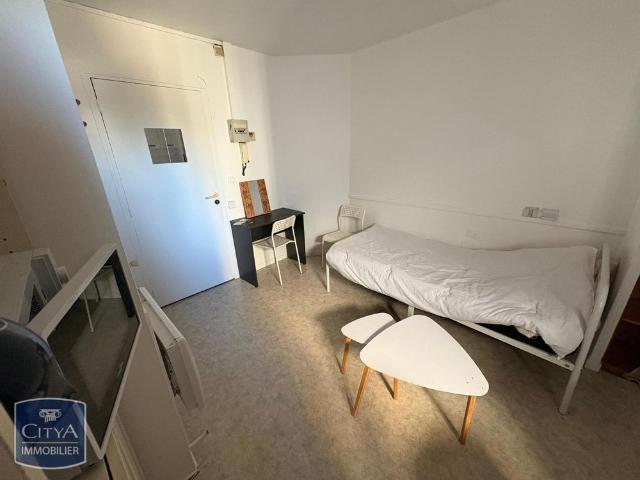 Location Appartement 1 pièce 13m² ANGOULEME 16000