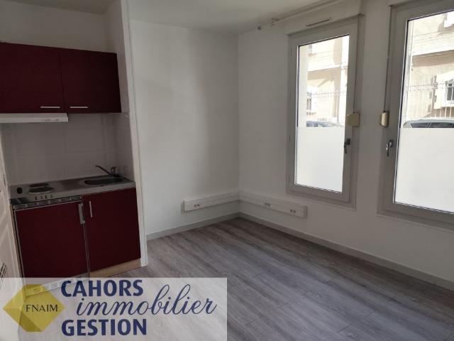 Location Appartement 1 pièce 13m² CAHORS 46000