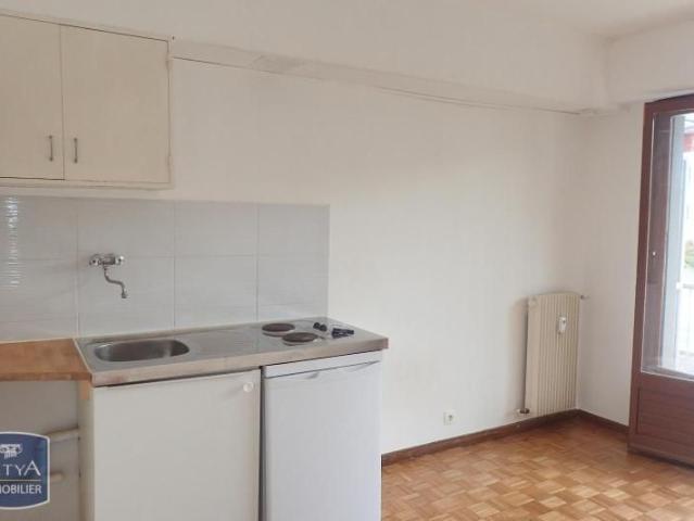 Location Appartement 1 pièce 13m² CHAMBERY 73000