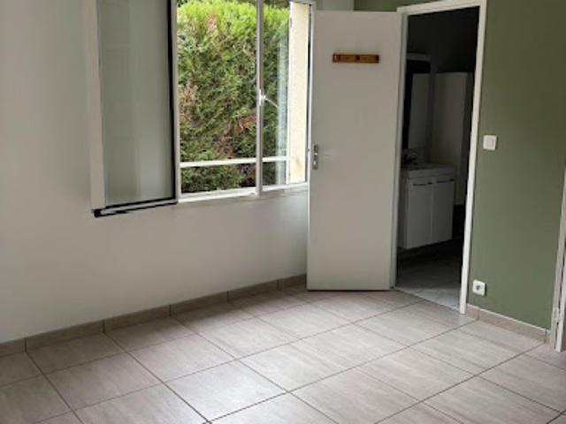 Location Appartement 1 pièce 24 m2 Maurepas