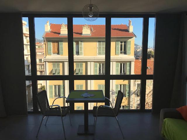 Location Appartement 1 pièce 24 m2 Nice