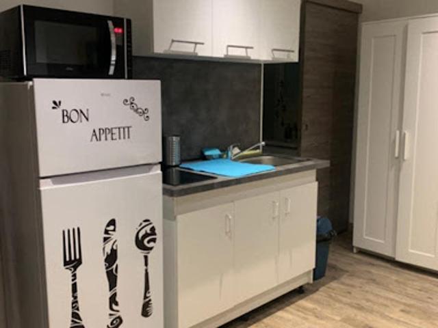 Location Appartement 1 pièce 24 m2 Avignon