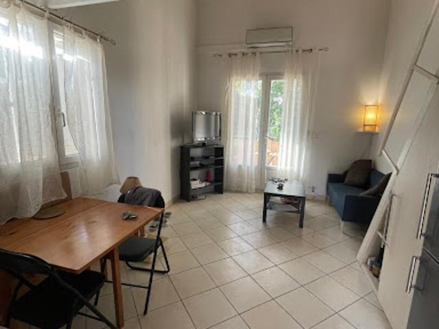 Location Appartement 1 pièce 24 m2 Aix en Provence
