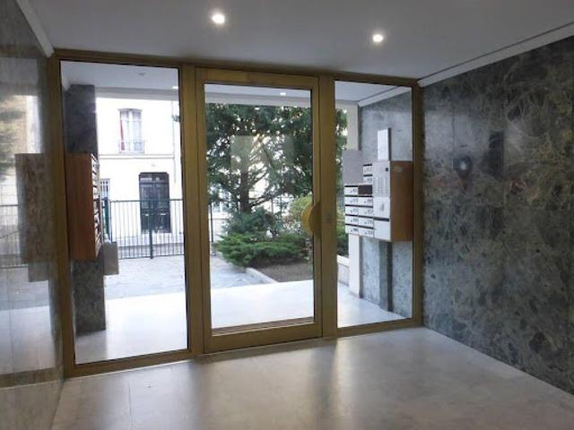Location Appartement 1 pièce 24 m2 Colombes