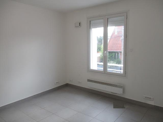 Location Appartement 1 pièce 24 m2 Vitry sur Seine