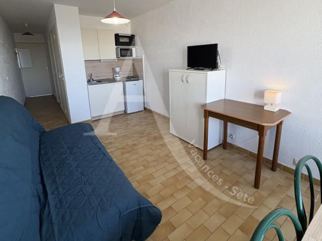 Location appartement 1 pièce, 24.00m², Sète