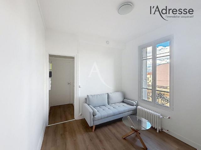 Location appartement 1 pièce, 24.00m², Suresnes