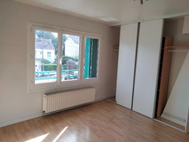Location Appartement 1 pièce 24.18 m2 Nemours