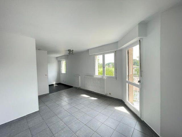 Location Appartement 1 pièce 24.27 m2 Osny