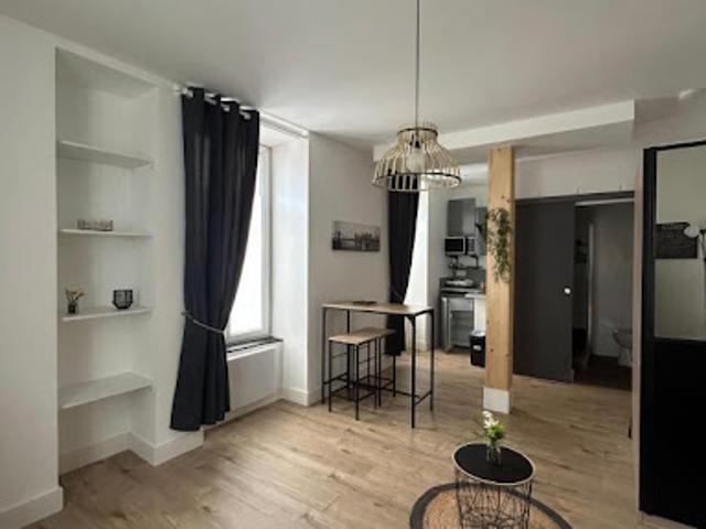 Location Appartement 1 pièce 24.2 m2 Limoges