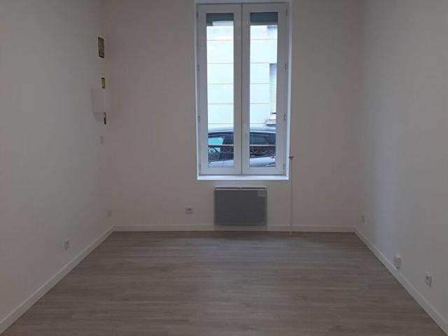 Location appartement 1 pièce, 24.39m², Meaux