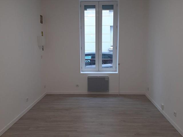 Location appartement 1 pièce, 24.39m², Meaux