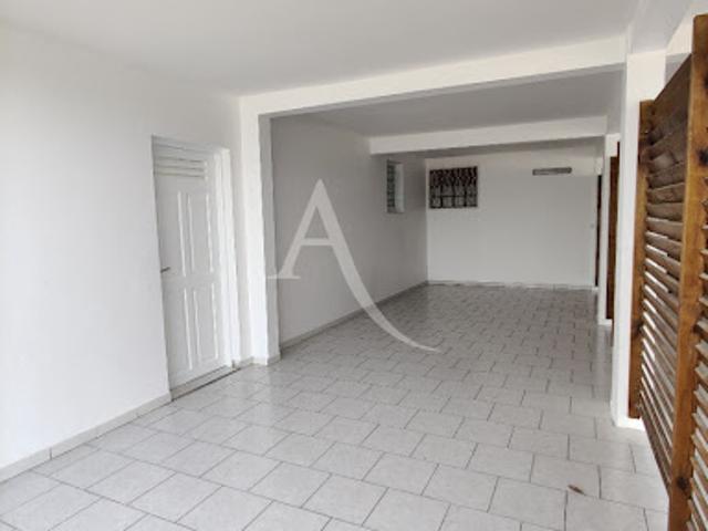 Location Appartement 1 pièce 24.42 m2 Le robert