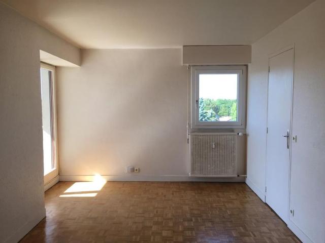Location appartement 1 pièce, 24.56m², Saint Maur des Fossés