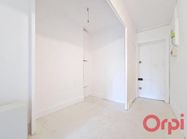 Location Appartement 1 pièce 24.67 m2 Lyon 3ème