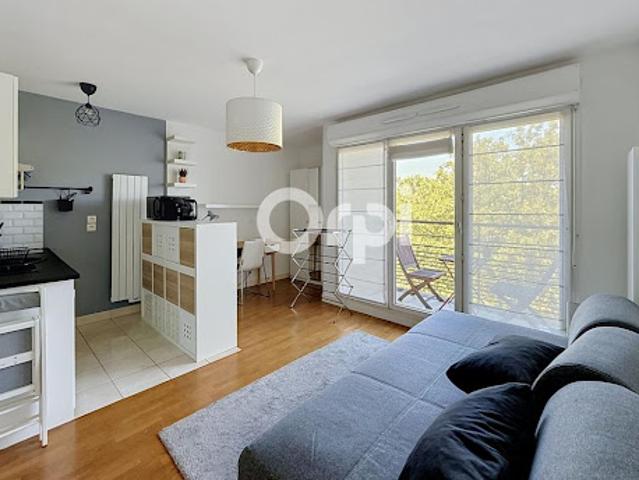 Location Appartement 1 pièce 24.67 m2 Le Plessis Robinson